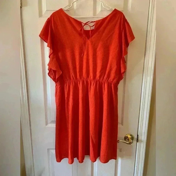 Woman’s Red Merona Short Sleeve Dress - Picture 4 of 4